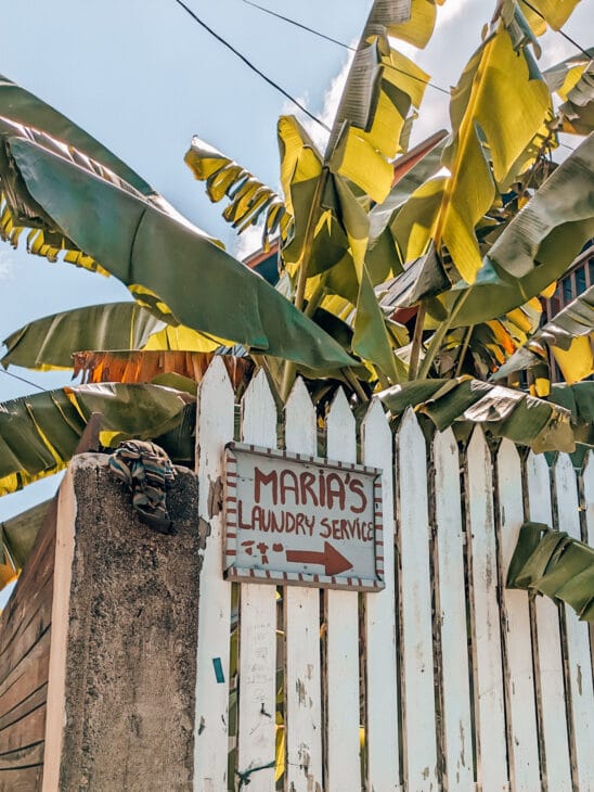 Laundry service in Utila