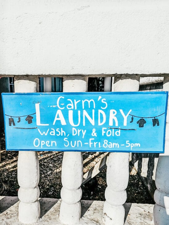 Utila travel guide: where to get laundry done on Utila island, Honduras