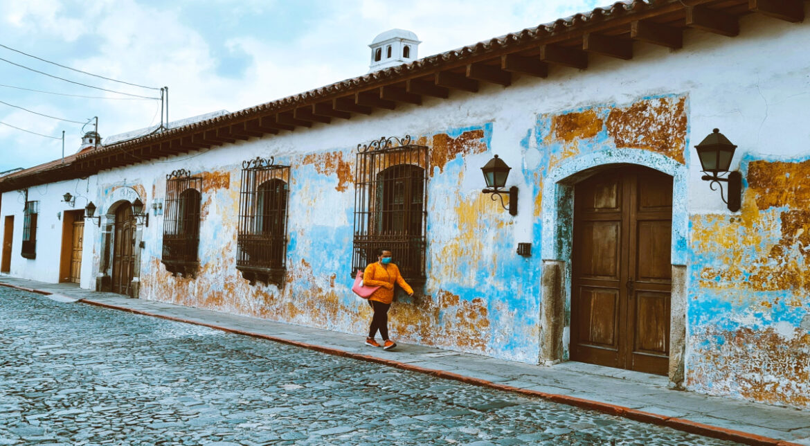 Wandering the streets of the old town is one of the best things to do in Antigua Guatemala